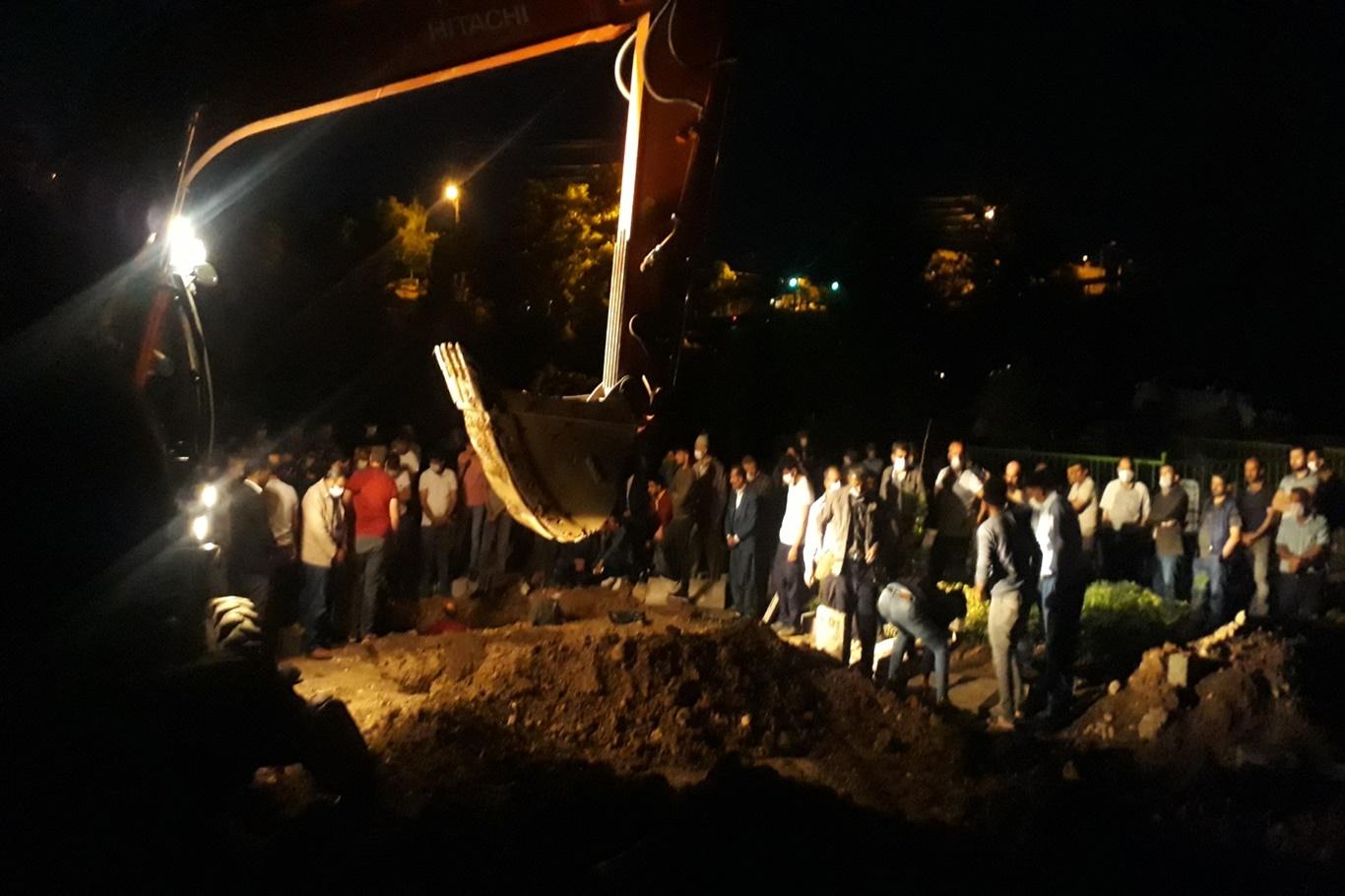 Diyarbakır’da silahlı kavgada hayatını kaybedenler toprağa verildi
